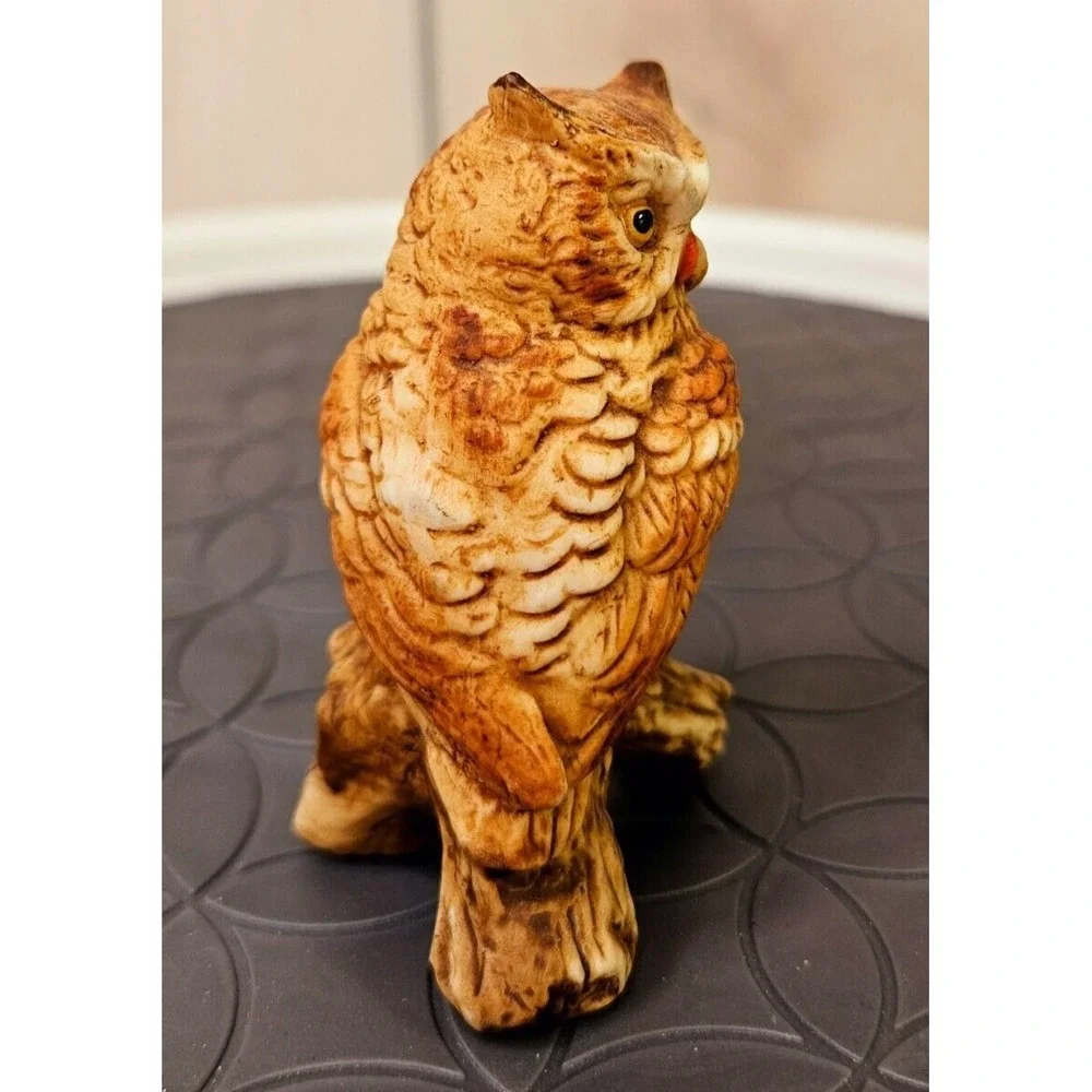 *Vintage Napcoware Porcelain Horned Owl on‎ Log Figurine Brown 2 3/4